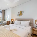 2Br High Floor Infinity Pool W/ Burj Khalifa View