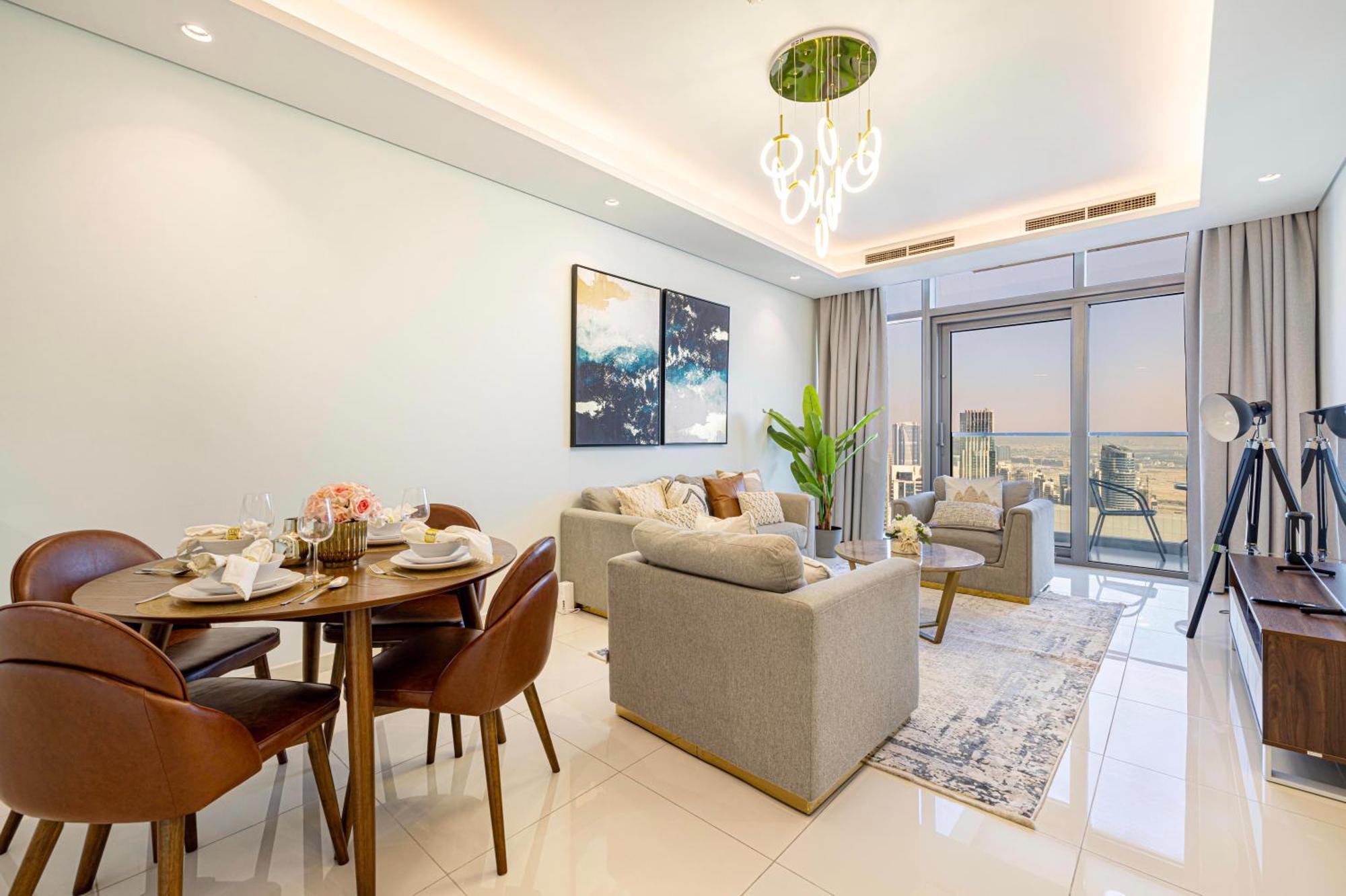 2br High Floor Infinity Pool W/ Burj Khalifa View Apartment Dubai