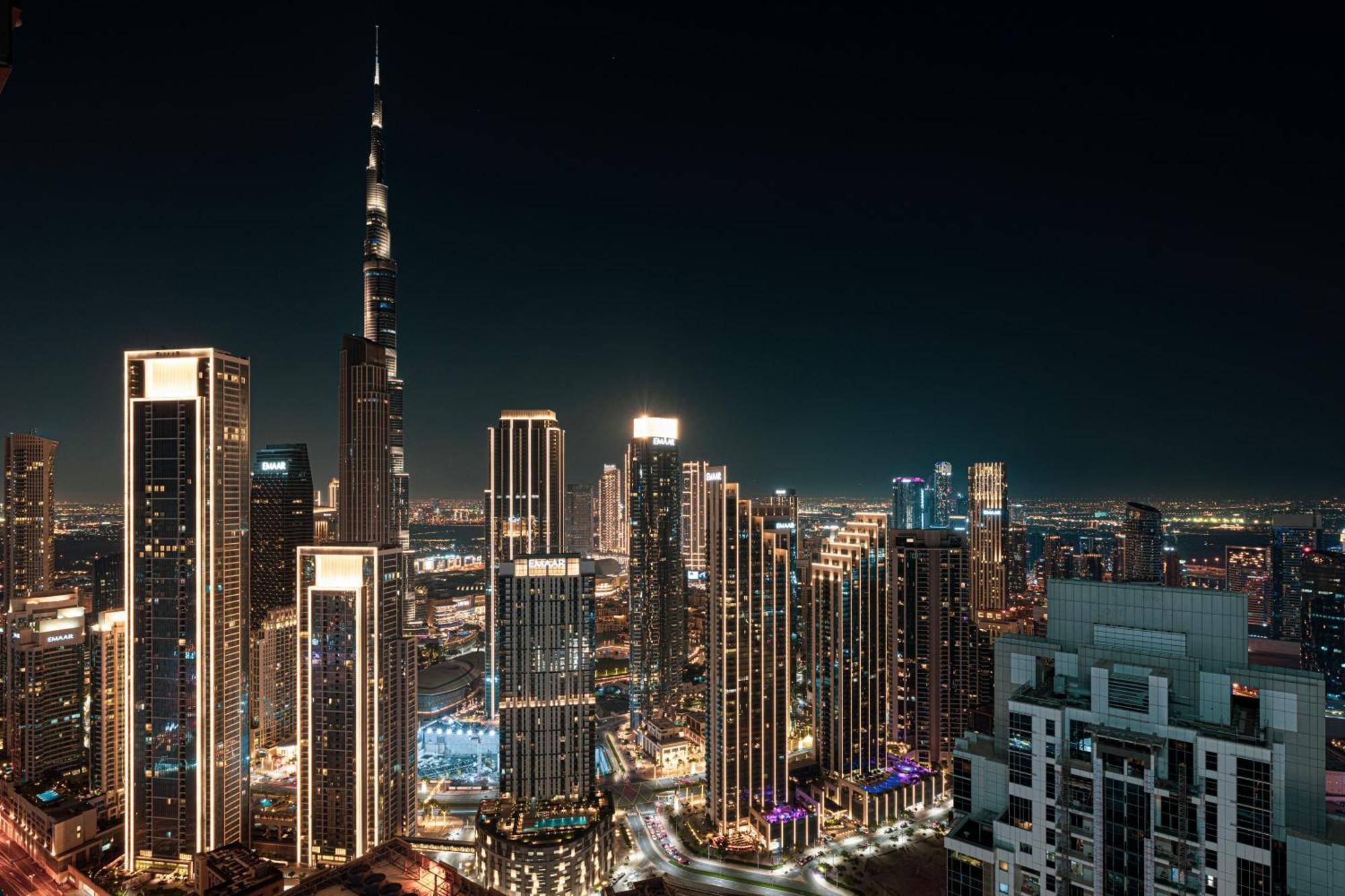 2br High Floor Infinity Pool W/ Burj Khalifa View Apartment Dubai