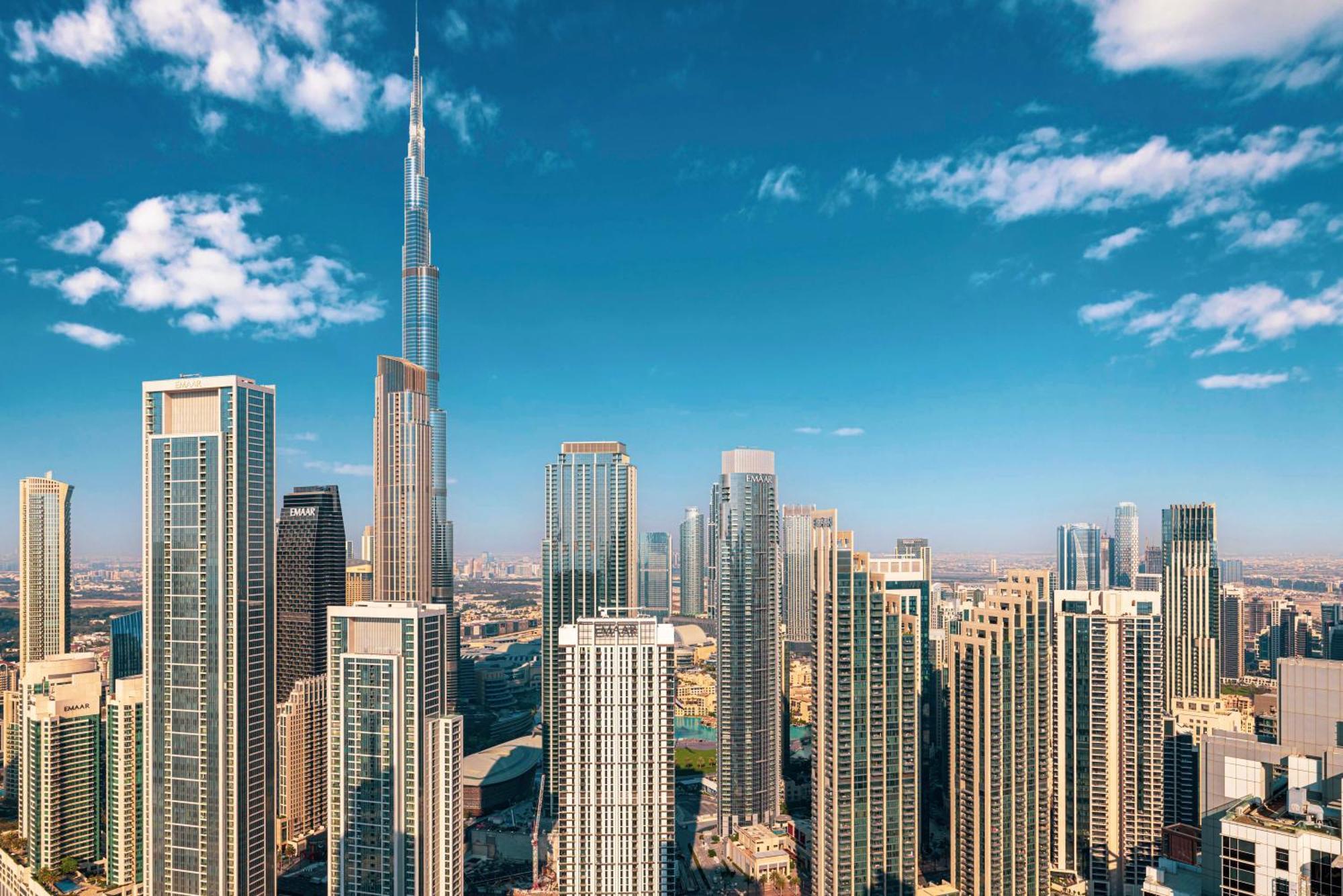 2br High Floor Infinity Pool W/ Burj Khalifa View