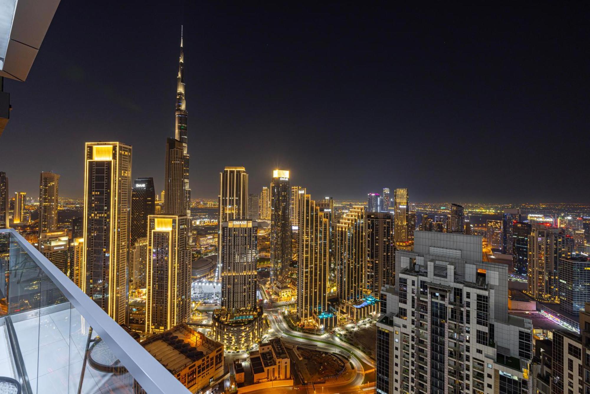 Apartment 2br High Floor Infinity Pool W/ Burj Khalifa View *
