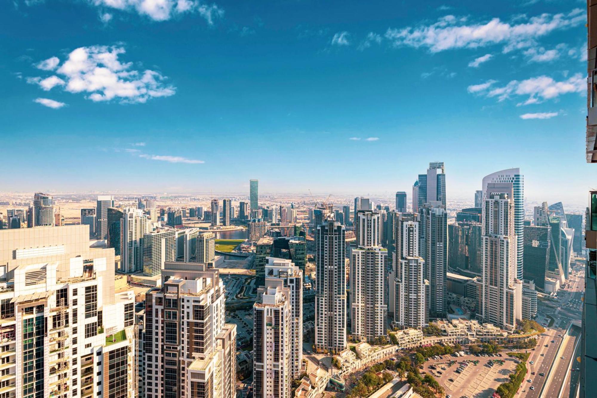 2br High Floor Infinity Pool W/ Burj Khalifa View *