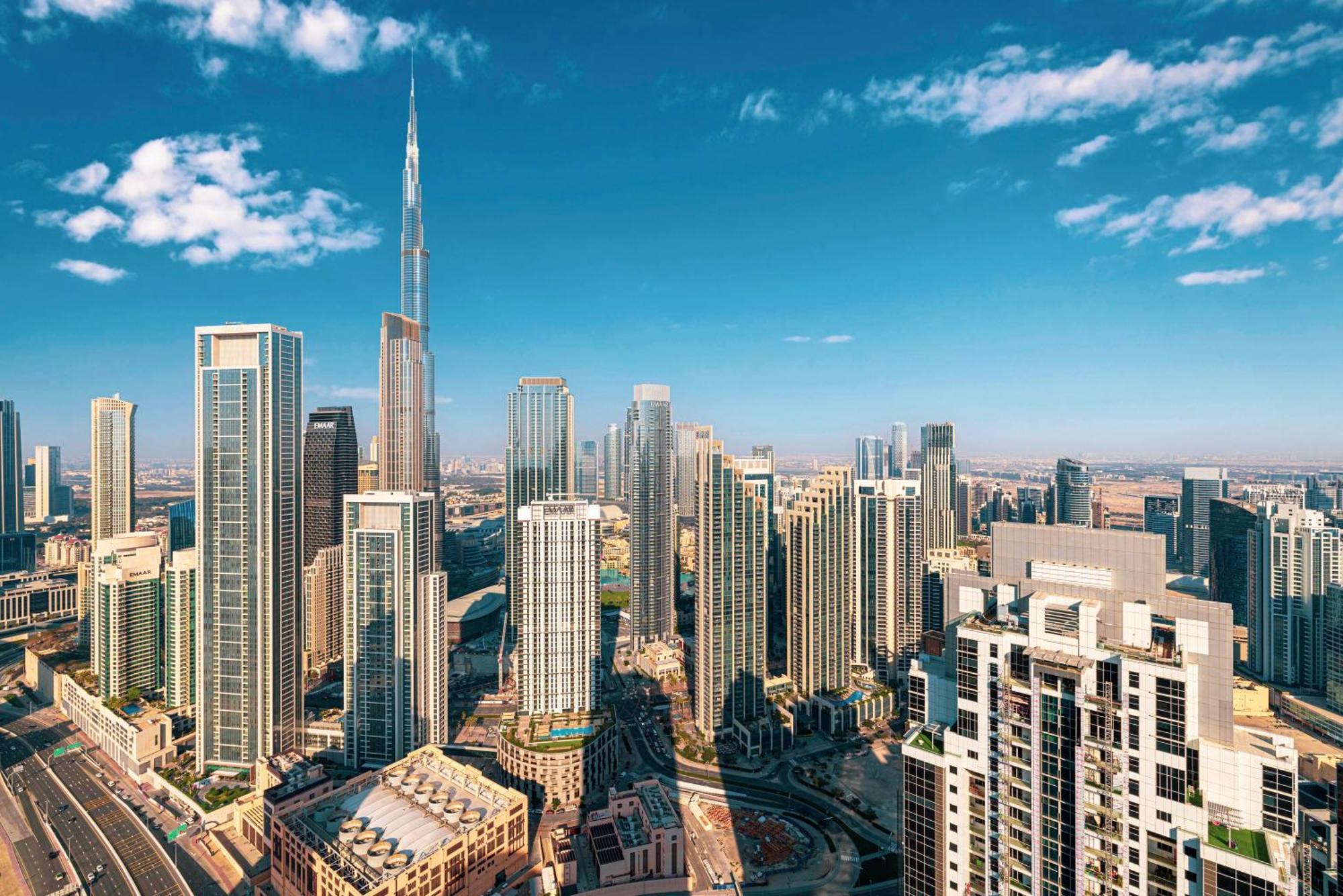 2br High Floor Infinity Pool W/ Burj Khalifa View Apartment Dubai